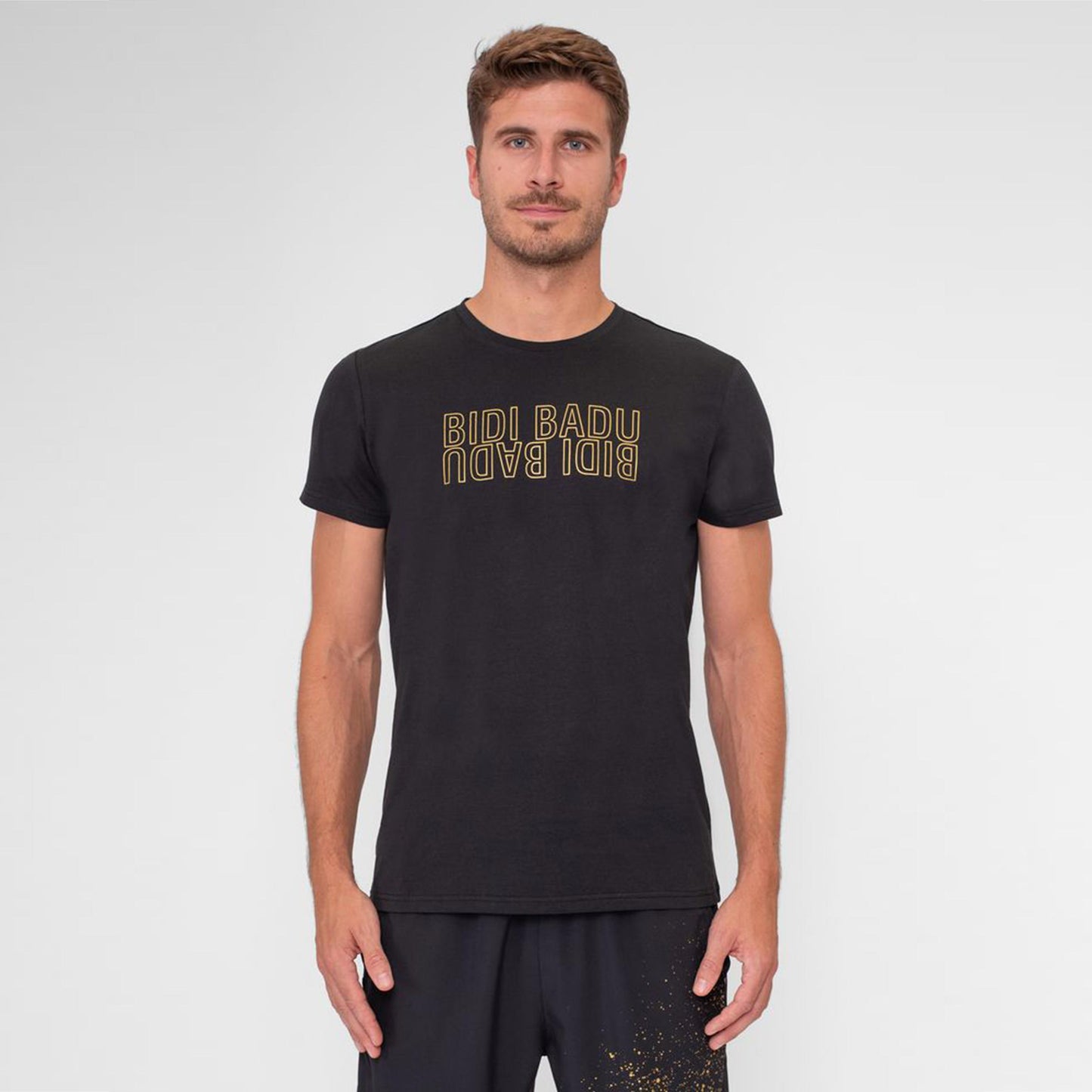 BIDI BADU Paris 2024 Chill T-shirt Hommes - noir, or