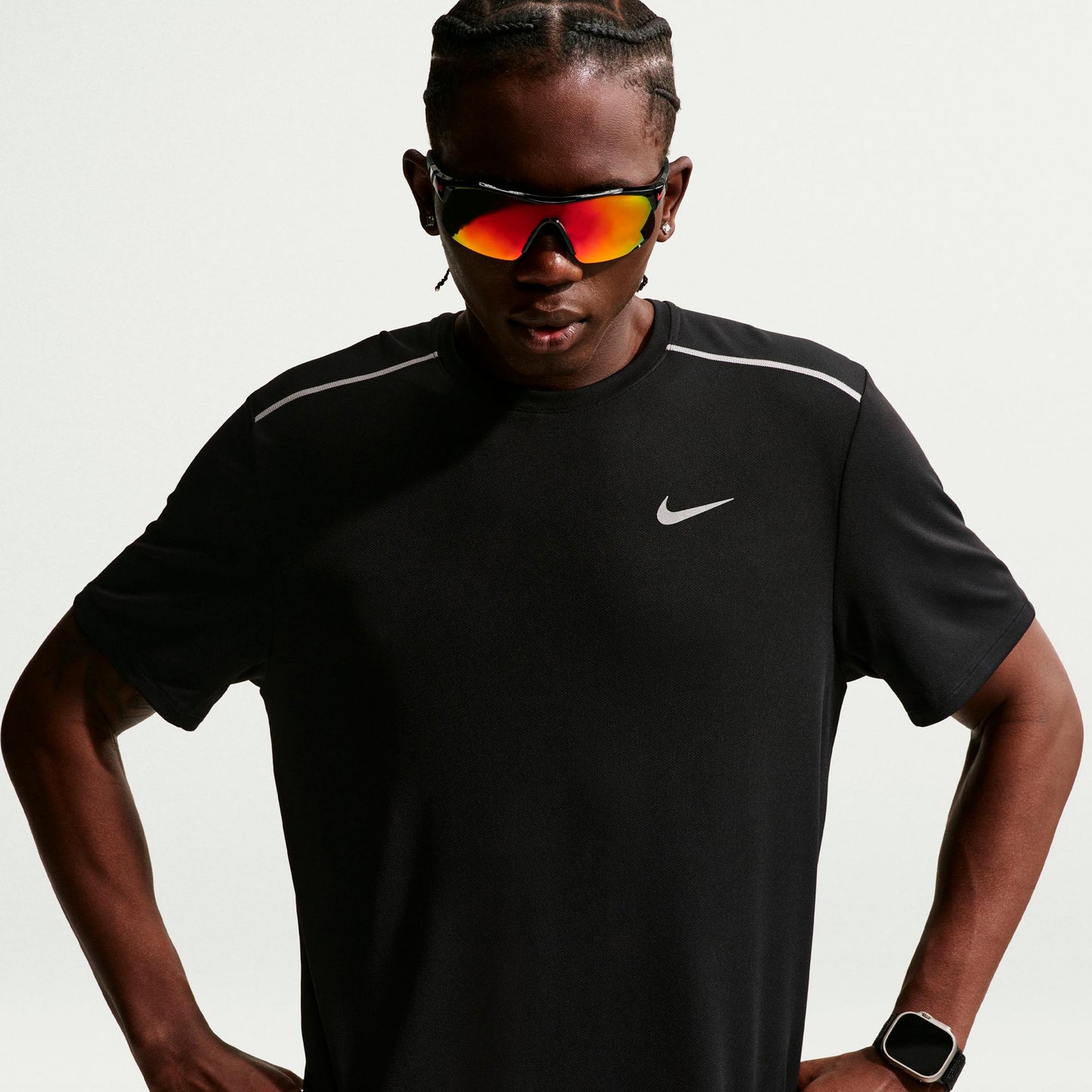 Nike Miler  Camicia da corsa Uomini - nero, argento