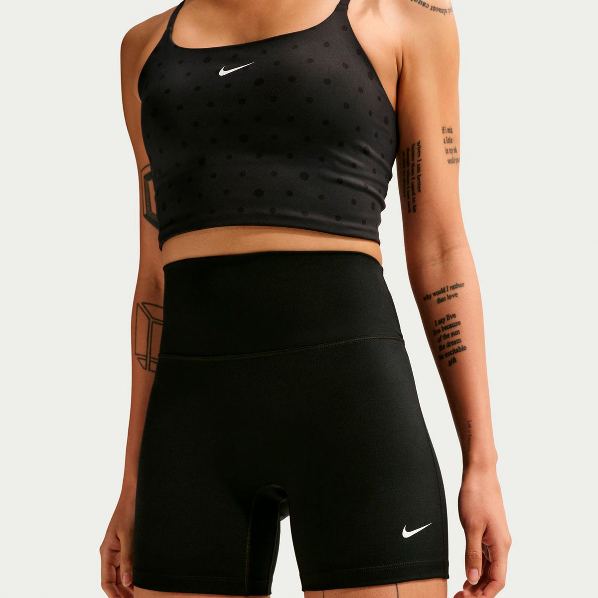 Nike High-Waist 5in Biker  Shorts Femmes - noir