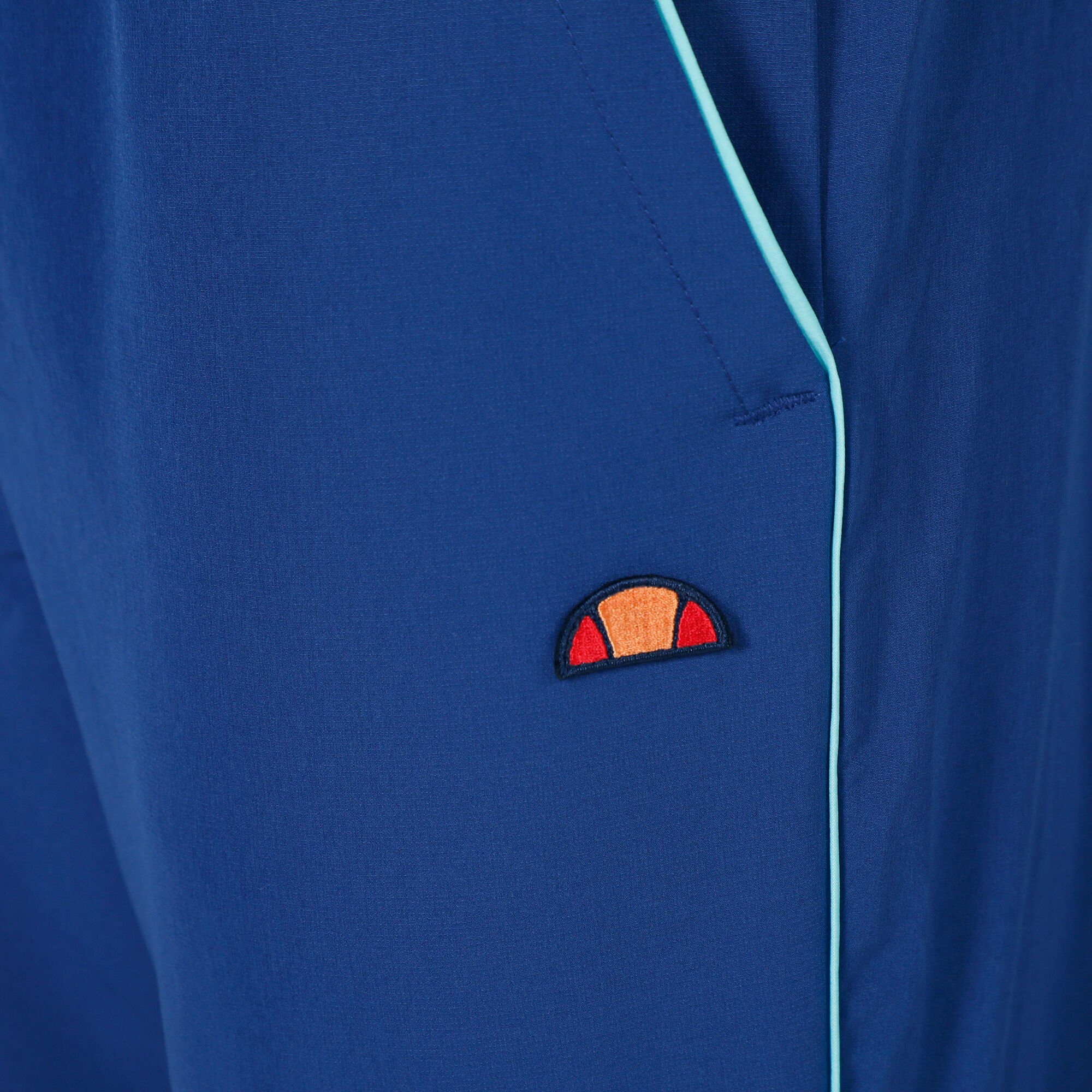 Ellesse
