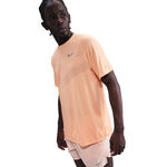 Nike Bekleidung Nike Stride Laufshirt Herren - orange, silber