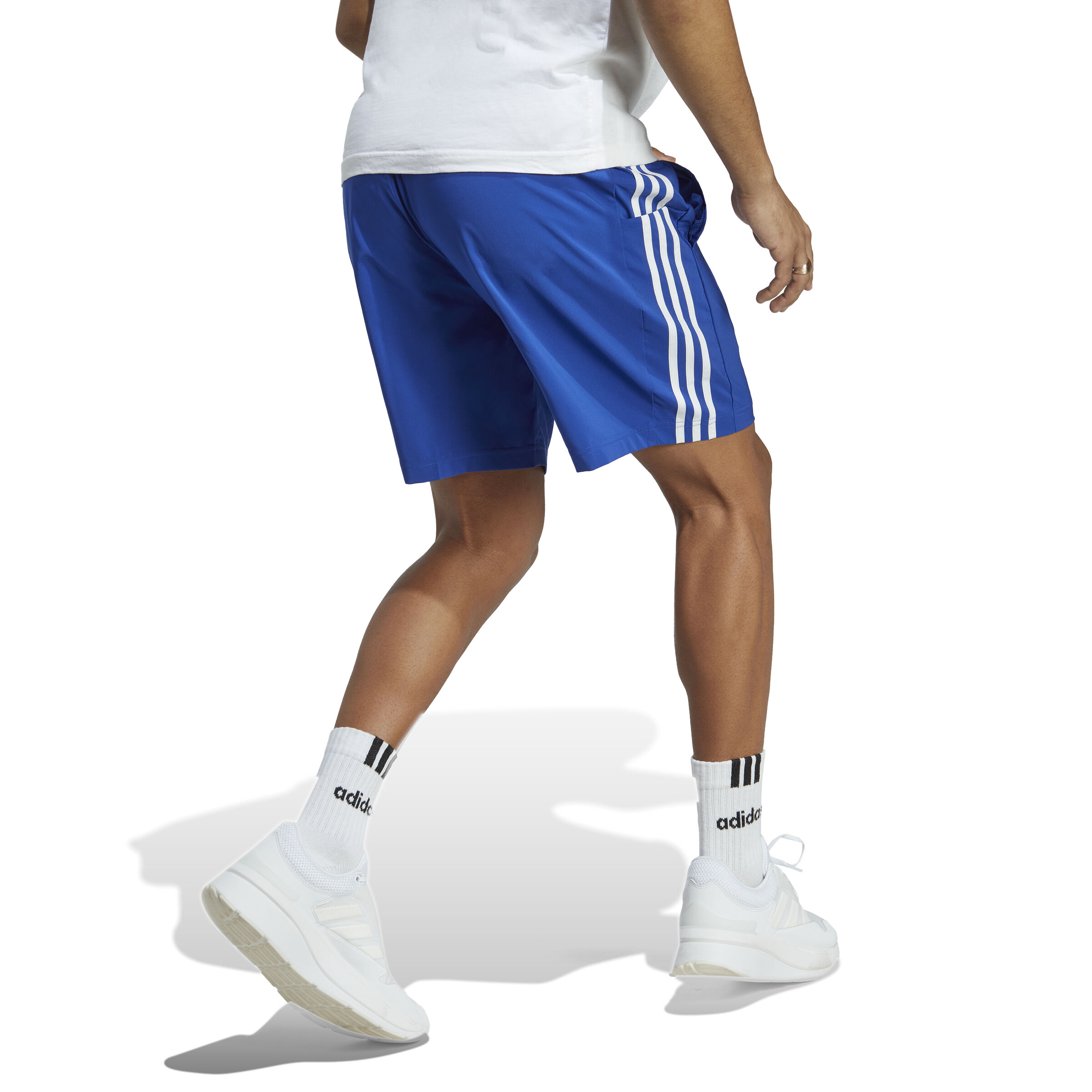 adidas Essentials AEROREADY Chelsea 3 Stripes Shorts Herren Blau WeiB online kaufen Tennis Point CH