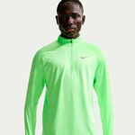 Nike Bekleidung Nike Stride Half-Zip Laufshirt Herren - hellgr&uuml;n, silber